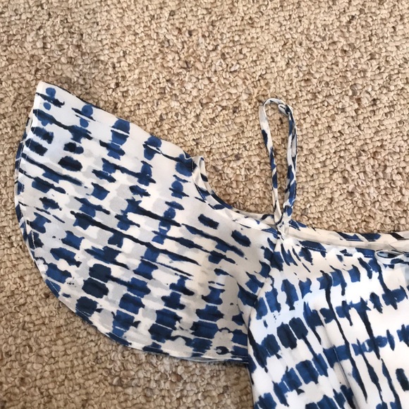 Printed Cold Shoulder Dress - Picture 2 of 12